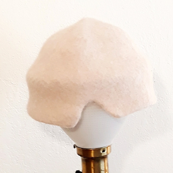 Vintage Blush Pink Cloche Hat / Women's Felt Bucket Hat - Picture 8 of 11
